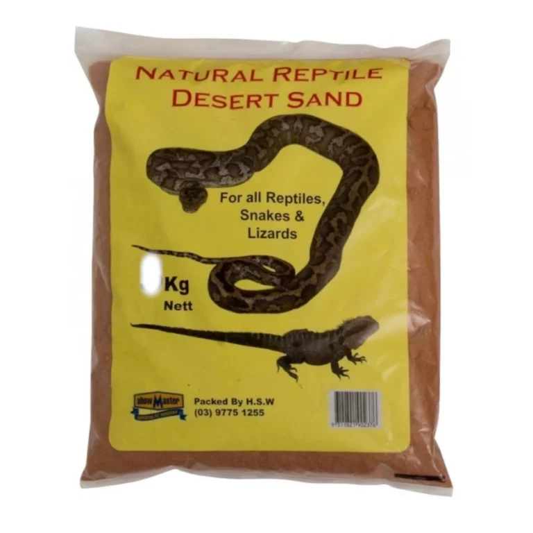 Yellow bag labeled 'Natural Reptile Desert Sand' with a coiled snake graphic; intended for reptiles like snakes and lizards (1 kg net).